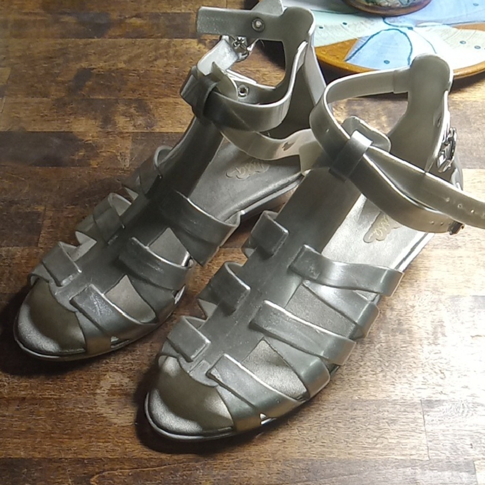 Elegant Women's Silver Sandals